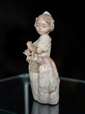 Nao by Lladro Valencian Girl Figurine With Scenes on dress.